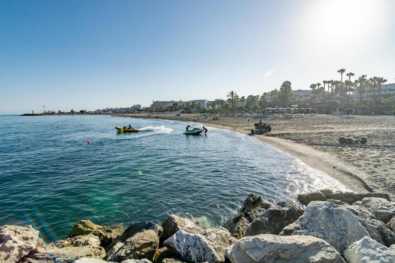 Pr45- Beach Front Apartment Puerto Banus Marbella Luaran gambar